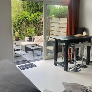 https://staywell-amsterdam.amsterdamhotelsnl.com