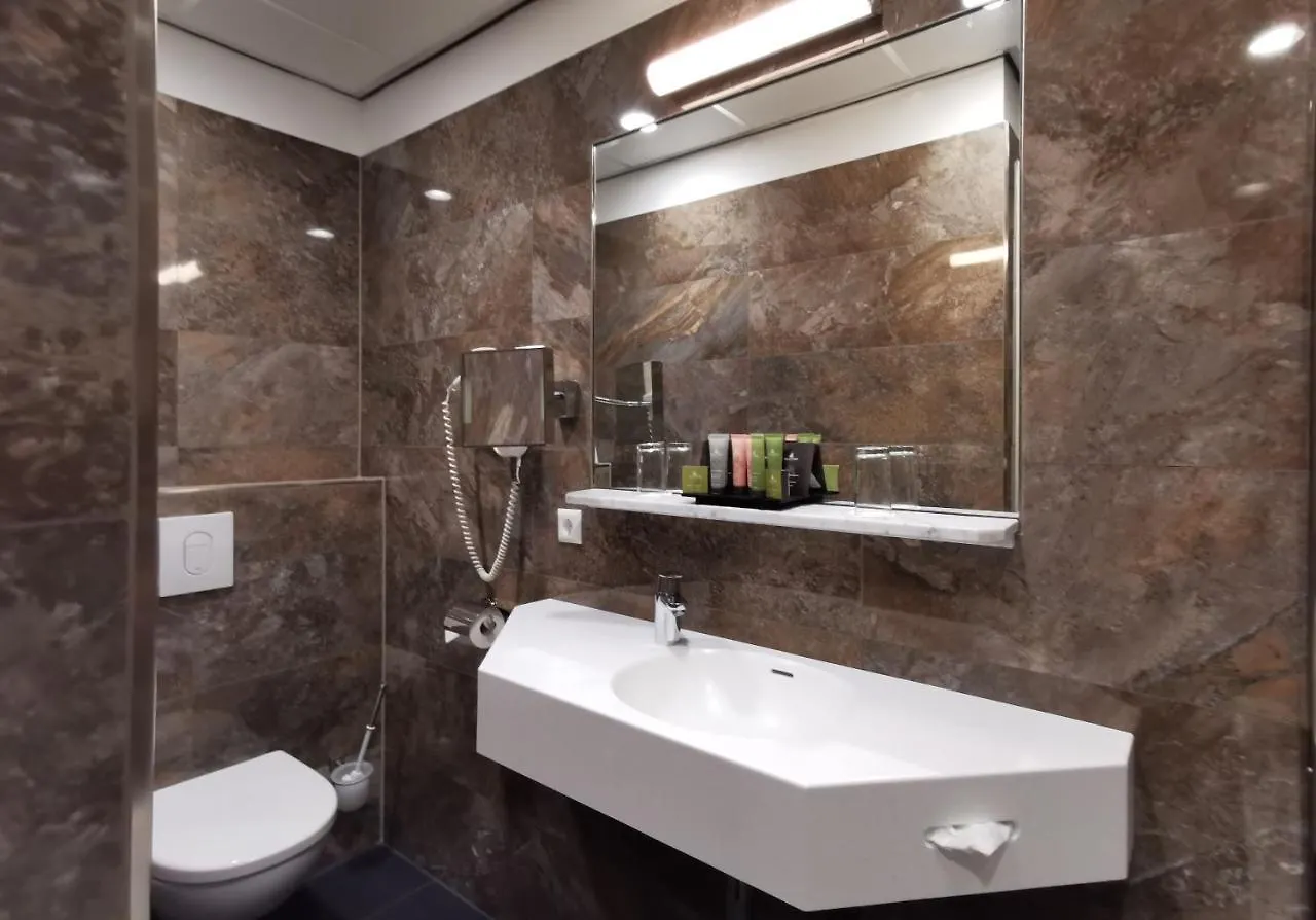 Apollofirst Boutique Hotel Amsterdam 4*,  Nizozemsko